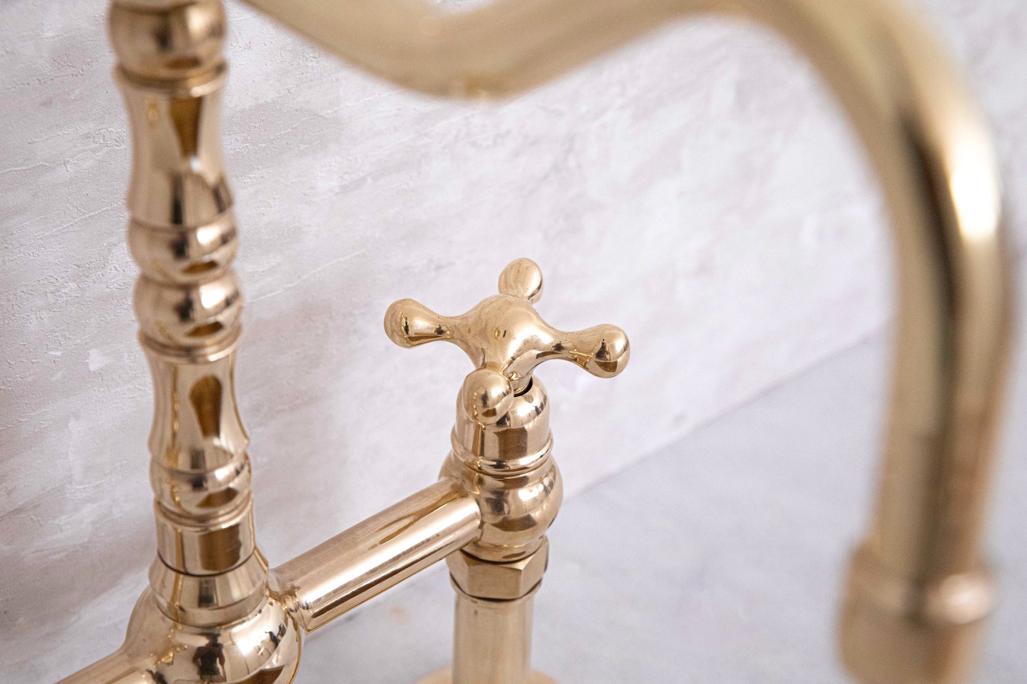 Classic Brass Bridge Faucet